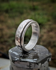 SPINNER RING