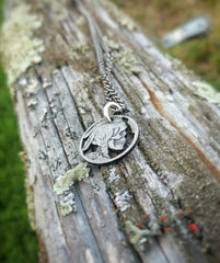 HOBO SKULL NECKLACE