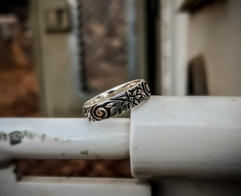 FLORAL BAND